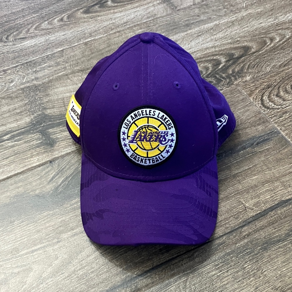 Los Angeles Lakers Purple Team Logo Cap